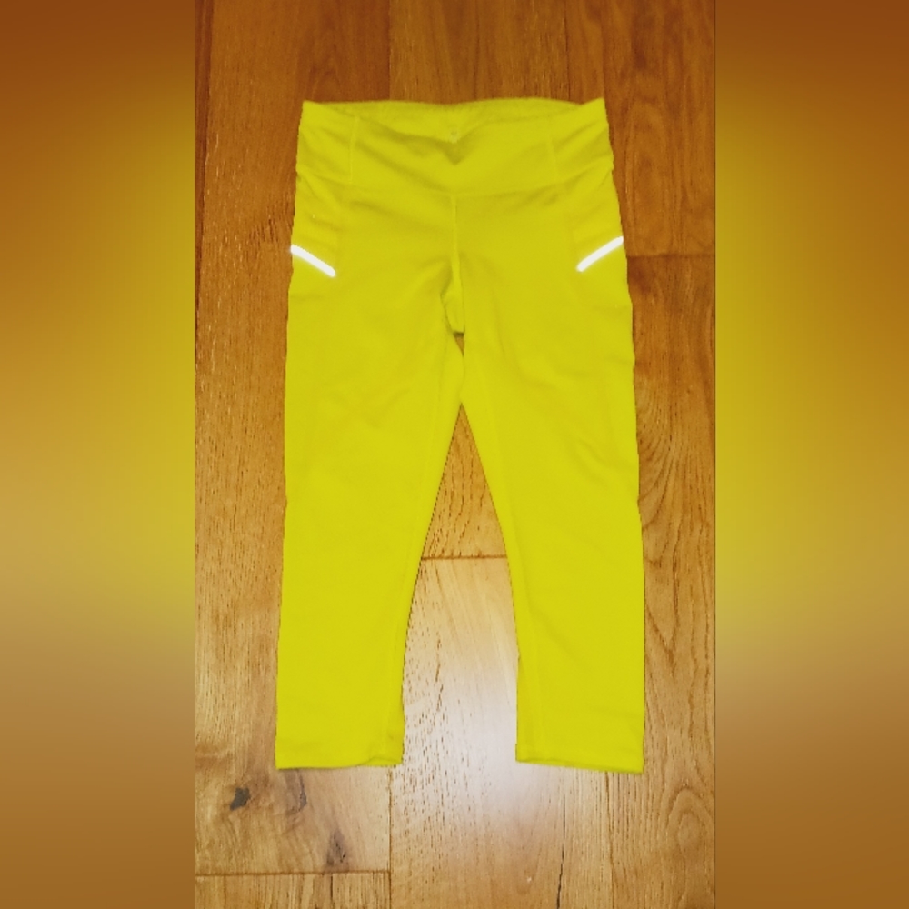 Athleta Crop pants